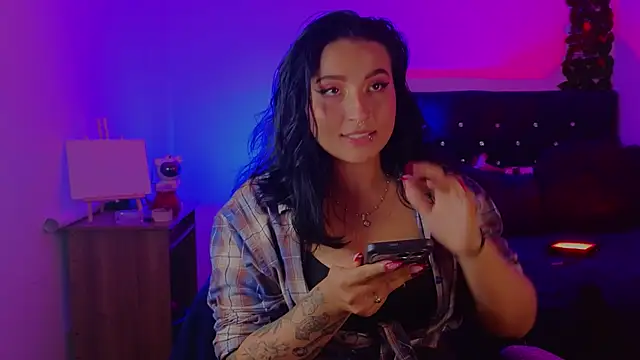 Chatroom XXX en direct de Pauilina