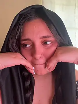 candicewest_'s Live XXX Chat