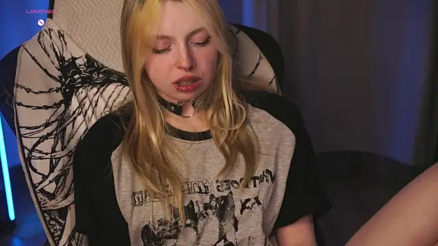 ElvenQueenのライブXXXチャット