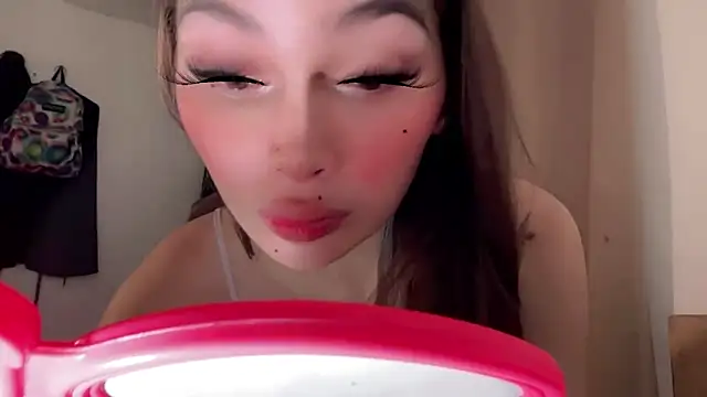 Miss_Young 라이브 XXX 채팅