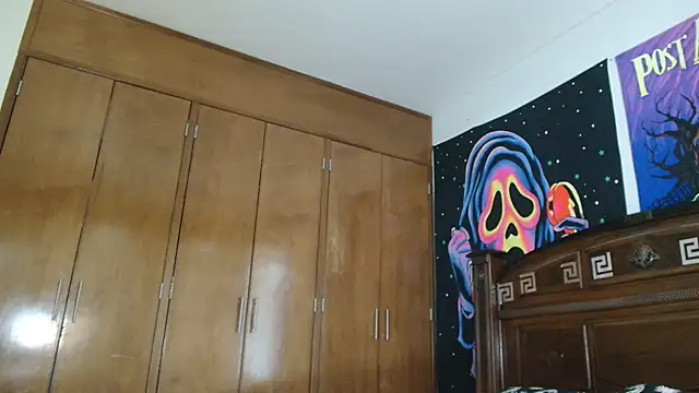 MINI_Petite Chat XXX live