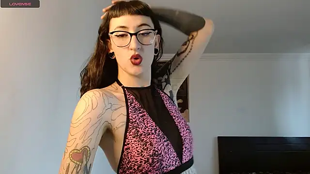 VelvetVal_ Live XXX-Chat