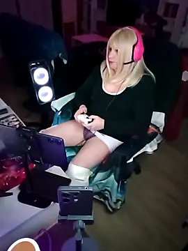 JulietteMaitresse Webcam-Show