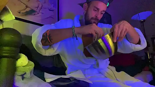 Guyst049 网络视讯表演