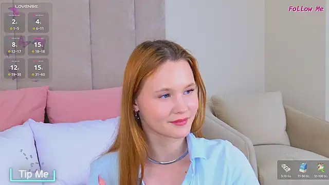 AmeliRoyse élő XXX-chatje