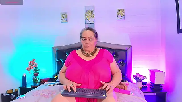 QueenMatturex Webcam show