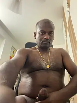 strongguyindia – webcam-show