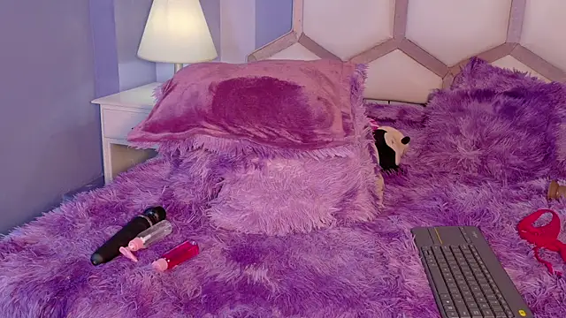 yvi_taylor's Live XXX Chat