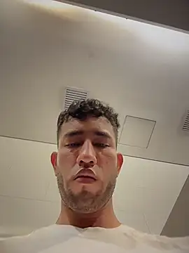 liam_bronw's Live XXX Chat