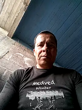 esbeno 在線直播表演