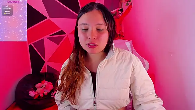 Онлайн чат XXX little_emma0