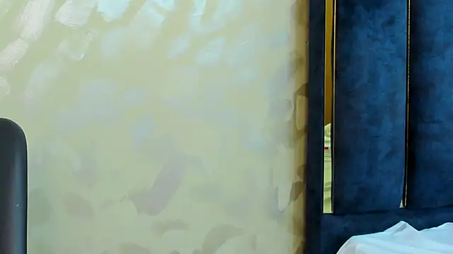 دردشة kylieBensoon الجنسية المباشرة