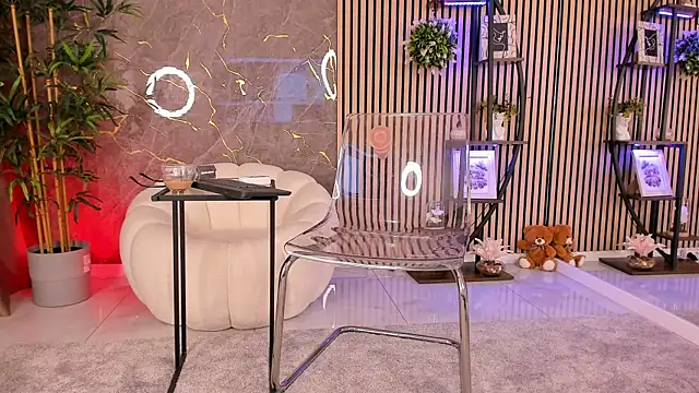 Red_Kim Chat XXX live