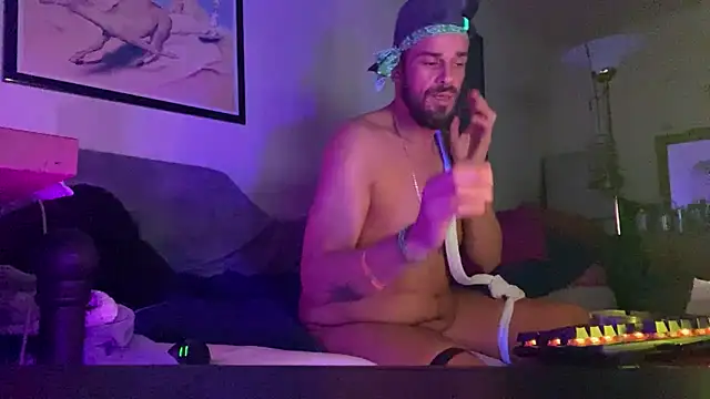 XXX chat uživo modela Guyst049