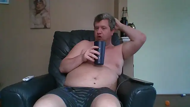 XXX chat uživo modela Single_White_Male