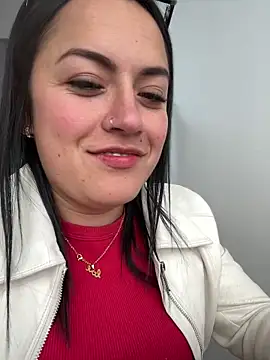 Lesly_10-のライブXXXチャット