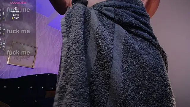 KamiSuarez – Naživo XXX chat