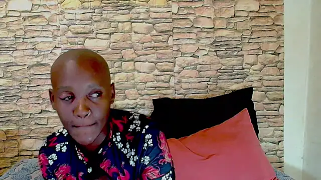 Czat XXX na żywo – EbonyOlive69