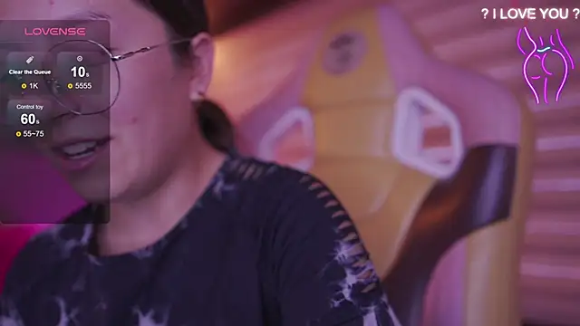 Chatroom XXX en direct de milly_kenner