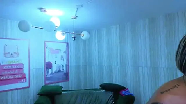 Chatroom XXX en direct de zarcasutra_t