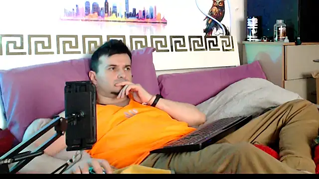 XXX chat uživo modela iuligruia69