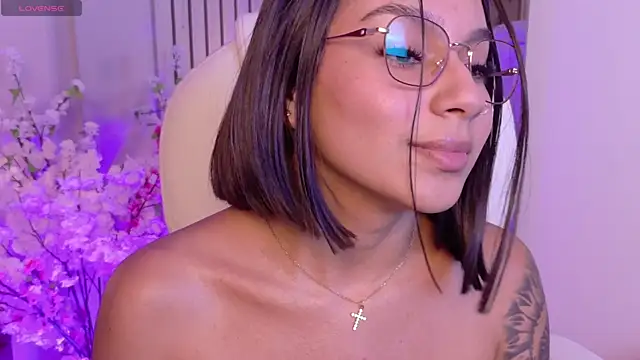 Czat XXX na żywo – AlyssaRay