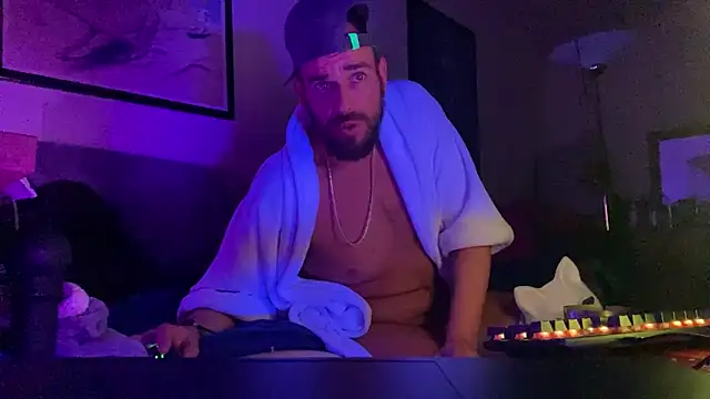 Guyst049 Live XXX-Chat