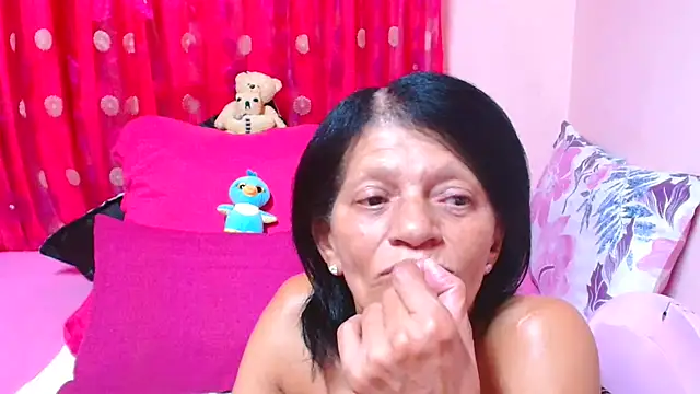 SLUTTYROXY: απευθείας συνομιλία ΧΧΧ