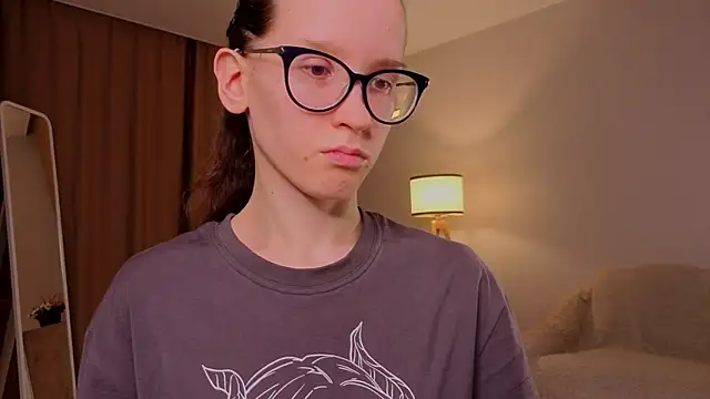 Chatroom XXX en direct de BettyBrowni