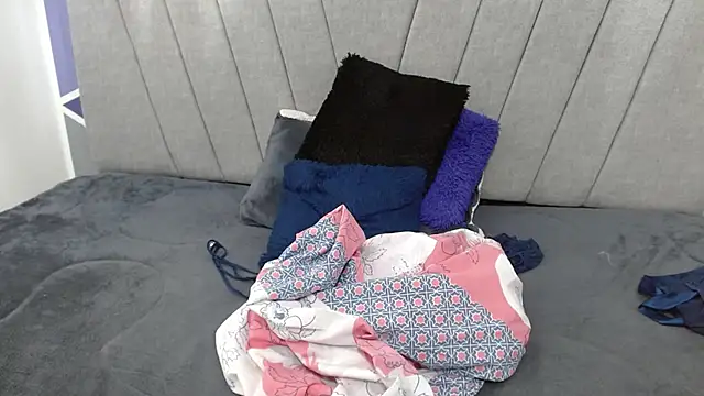 Chatroom XXX en direct de luna_merie