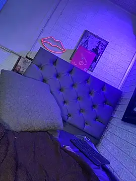 SALOME_KORLAND Adlı Modelin Canlı XXX Sohbeti