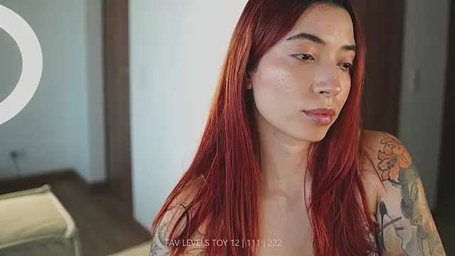 dearnina_ Webcamshow