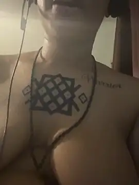 nickytheehawtie's Live XXX Chat