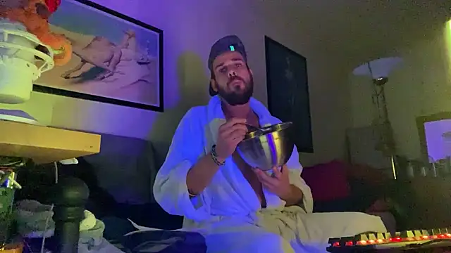 Guyst049 – Naživo XXX chat