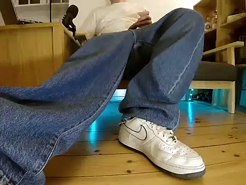 jonas_camboyのウェブカメラショー