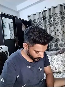 Živý XXX chat avi007p