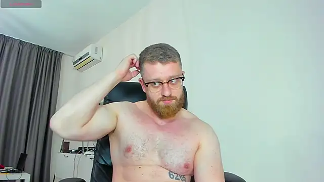 XXX chat uživo modela Findom_guy