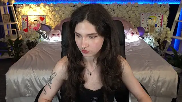 BabyFlowerr Chat XXX in diretta