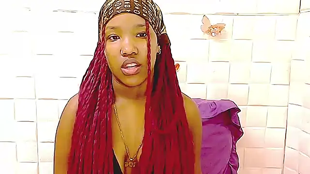 EroticSexyPrada Chat XXX live