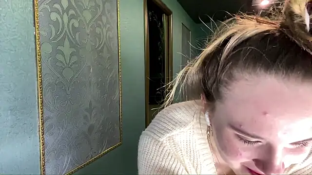 CarmelaLiebherr Chat XXX live