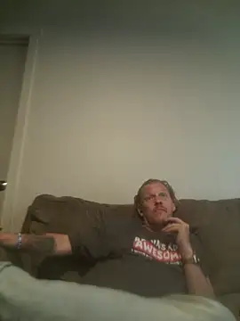 yourMasterisBored Live XXX Chat