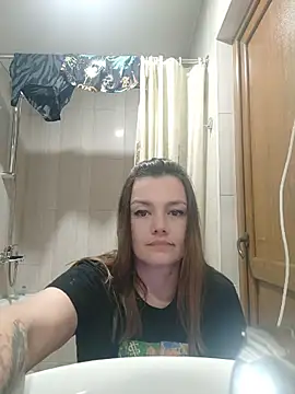 Онлайн чат XXX KrissSexi