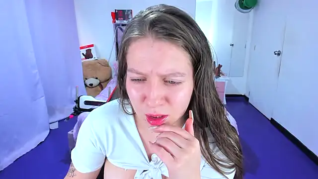 Luna_Analya লাইভ XXX চ্যাট