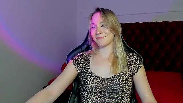 Chat XXX ao vivo de ElaraVoltage