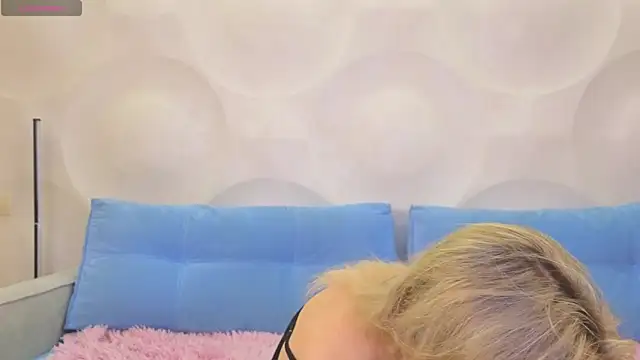 Show modela Lady_Murenza na web-kameri