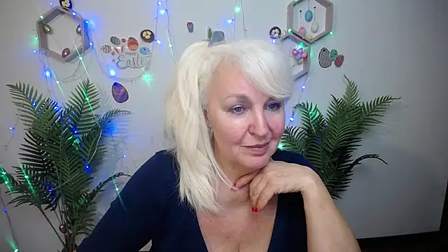 BlondyLeeBest's Live XXX Chat