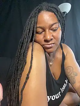 CoCoGoddess_'s Webcam Show