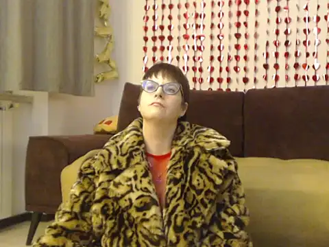 Chat XXX ao vivo de SneakyMiky