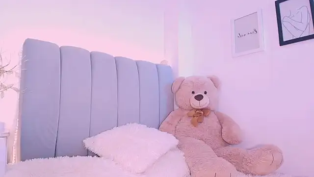 DannaHyde's Live XXX Chat