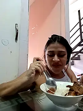 Show modela MariBelle1 na web-kameri